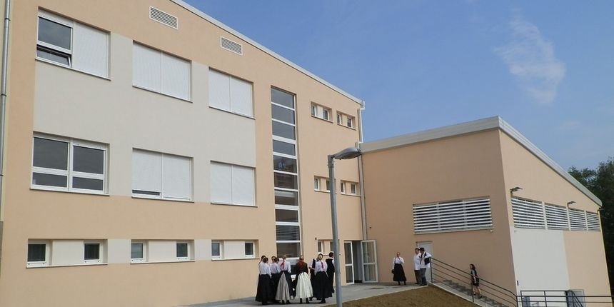 svetijurajnabreguskola1996758