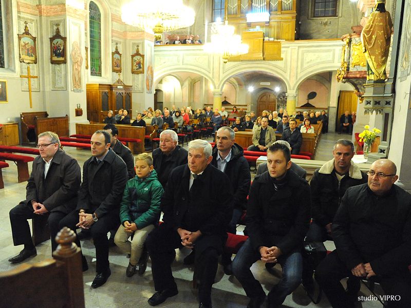 321213585dsc3326464773