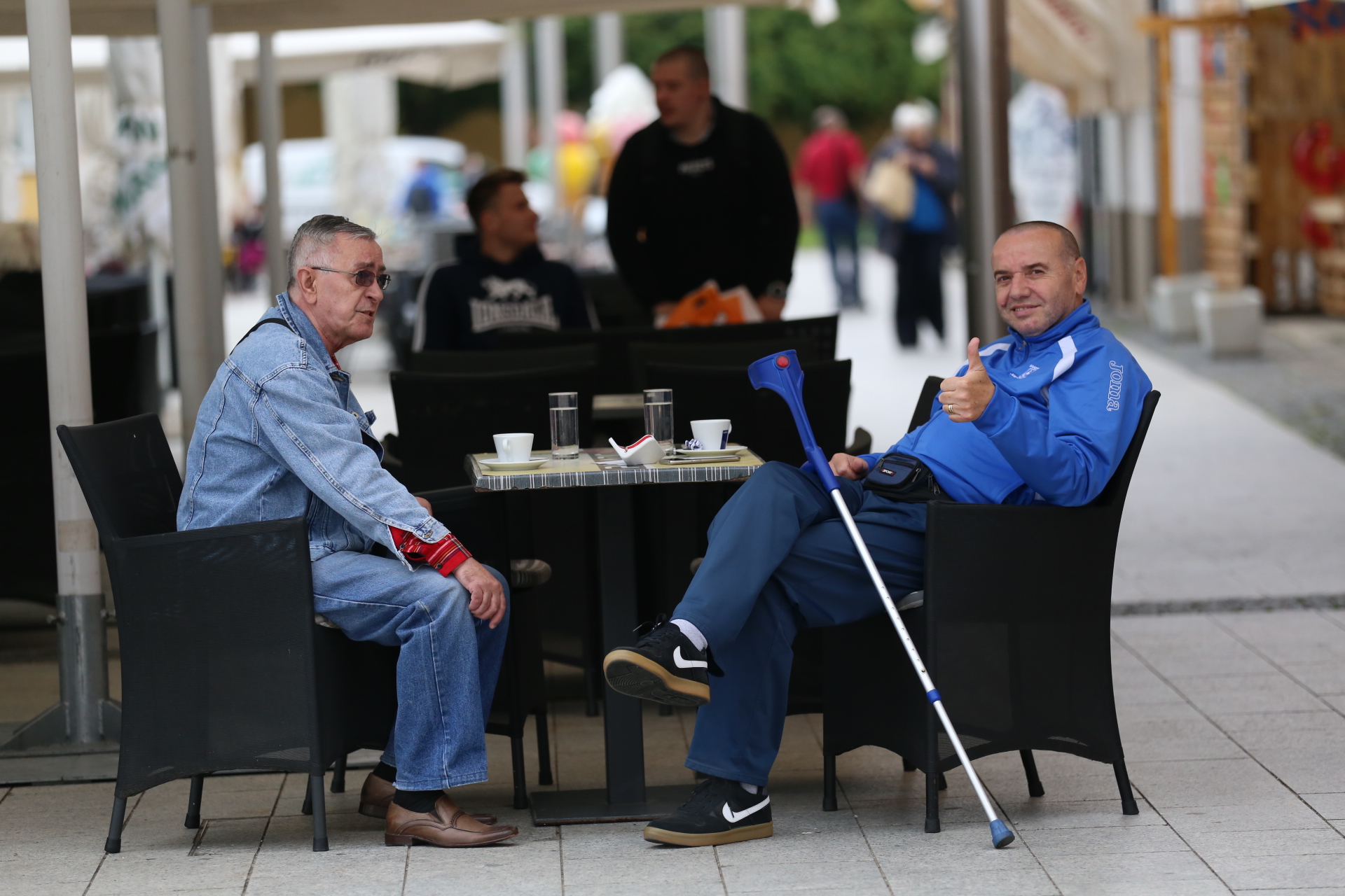 U Čakovcu ponovno otvoreni kafići – ispijanje kave u centru grada