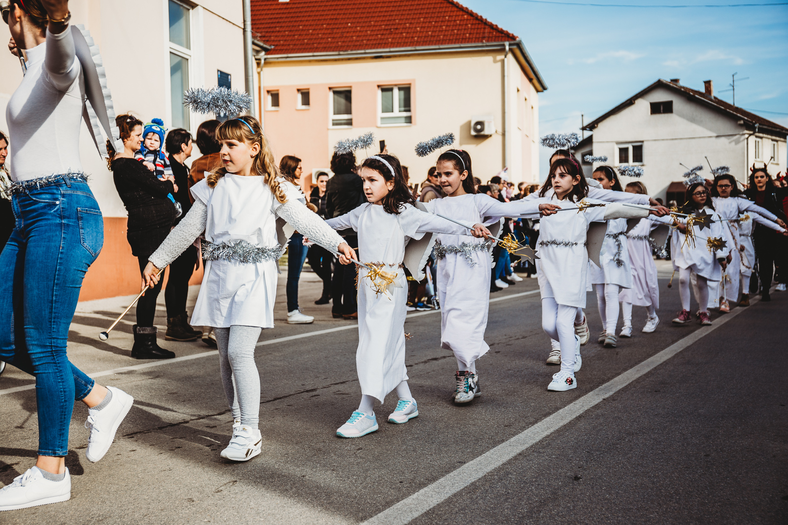 Gorički svati – fašnička povorka s kreativnim maskama prošetala Goričanom