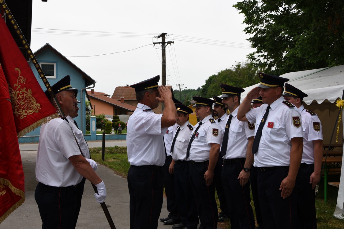 Svečana proslava: Stoti rođendan DVD-a Črečan
