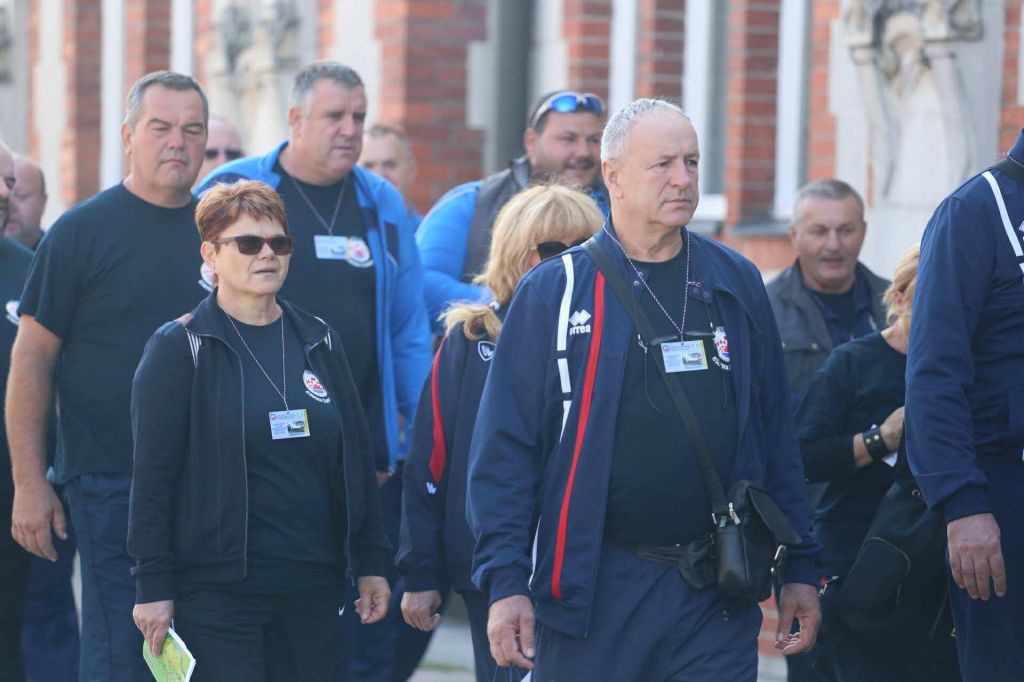 2193145010213070975306001790370