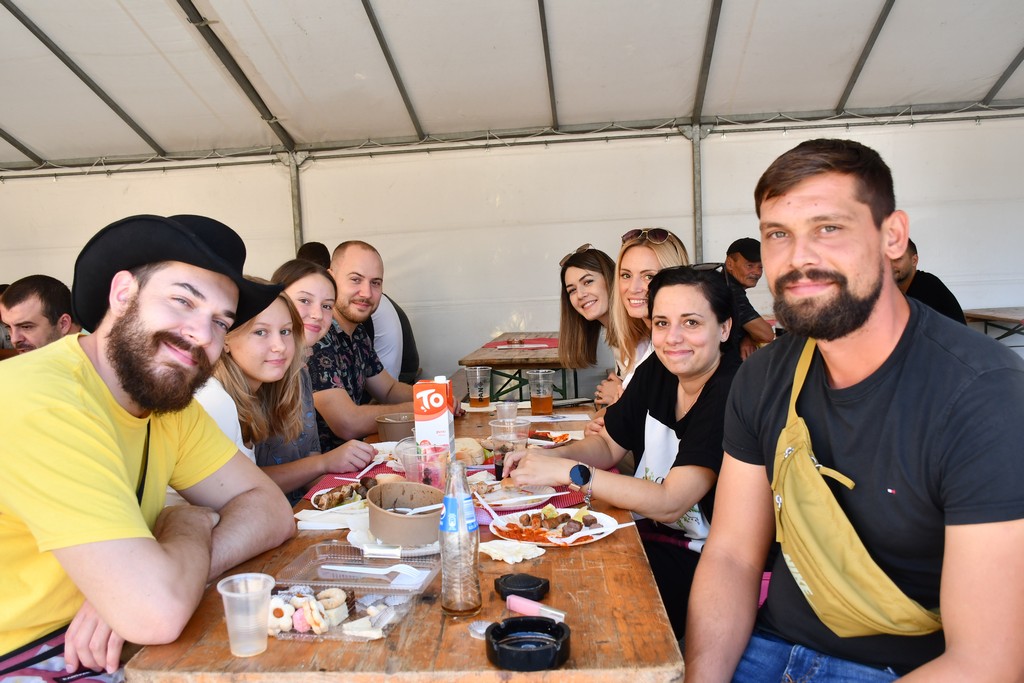 ZAHVALILI IM Ručak za istinske heroje Pušćina