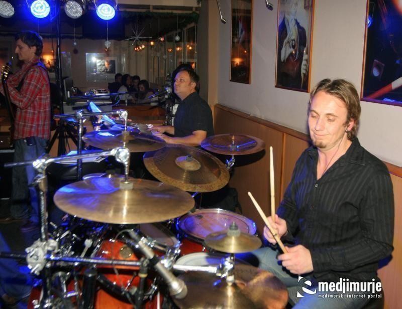 IMG3687 Paladin (Subota, 3.12.2011)