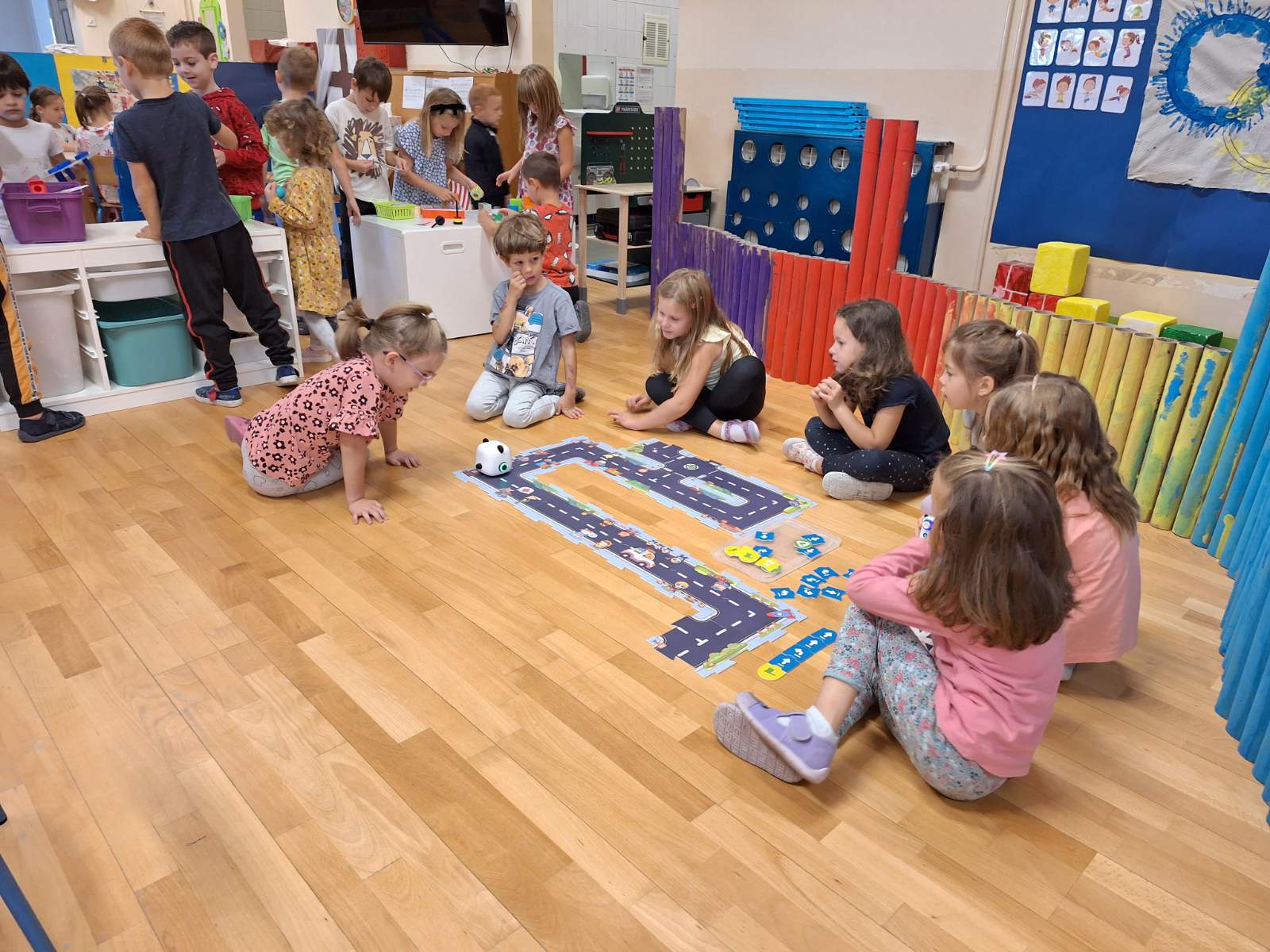 FOTO Vrijedna donacija ‘Inner Wheel kluba’ područnim odjelima DV Cvrčak