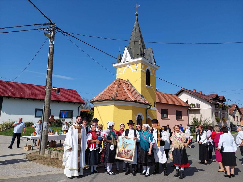 Proslava 820 godina Mihovljana