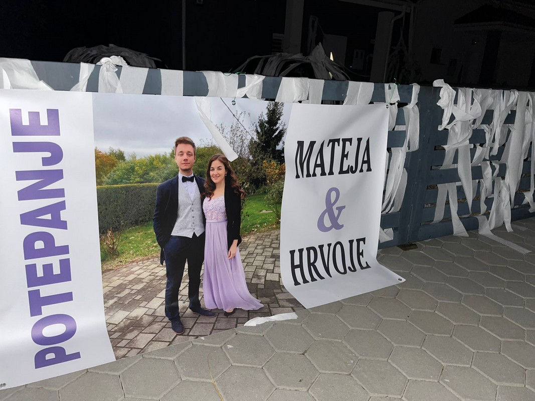 PUŠĆINE Vjenčat će se Mateja Knezić i Hrvoje Bradvica!