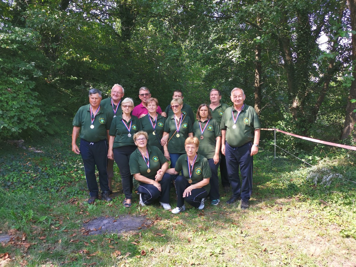 Druženje umirovljenika iz Murskog Središća i Lendave na Zalešću