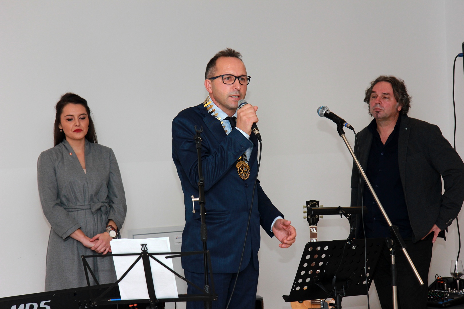 Humanitarna aukcija vina Rotary cluba Čakovec za opremanje laboratorija robotike Tehničke škole u Čakovcu