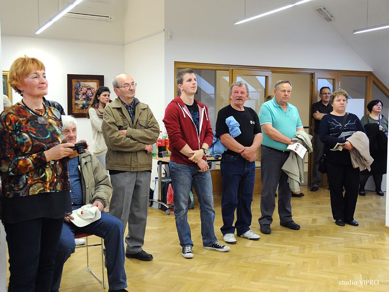 351715280dsc6857305841