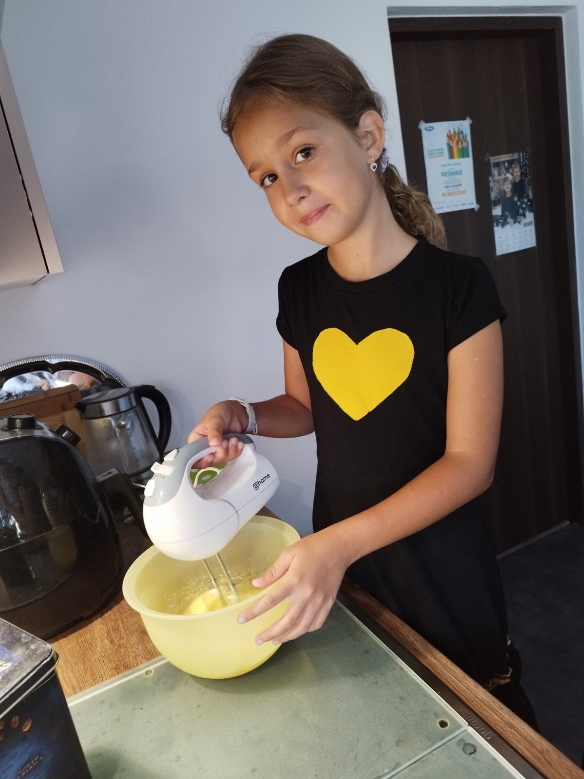 KAJ BUMO JELI? Jelena Šimunković iz Zasadbrega: Klipići, kremasti kolači ili torta? Može!