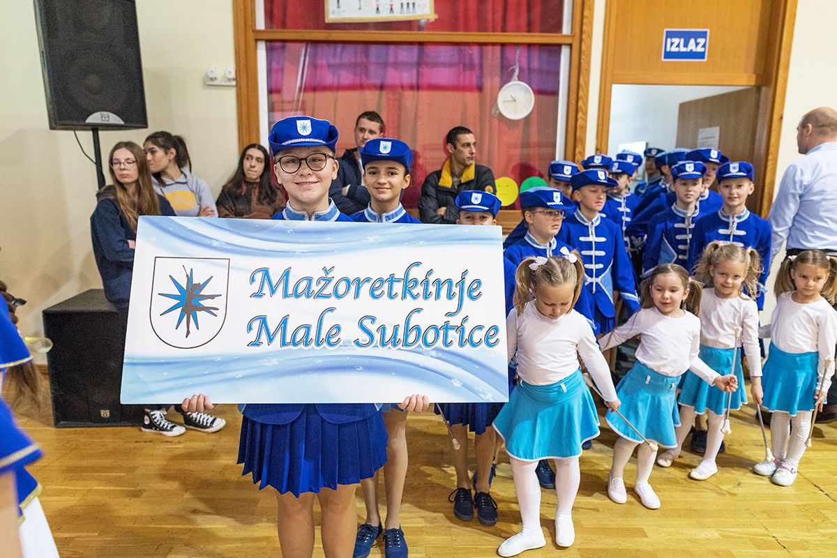 Mažoretkinje Male Subotice na božićnom turniru ostvarile odlične rezultate