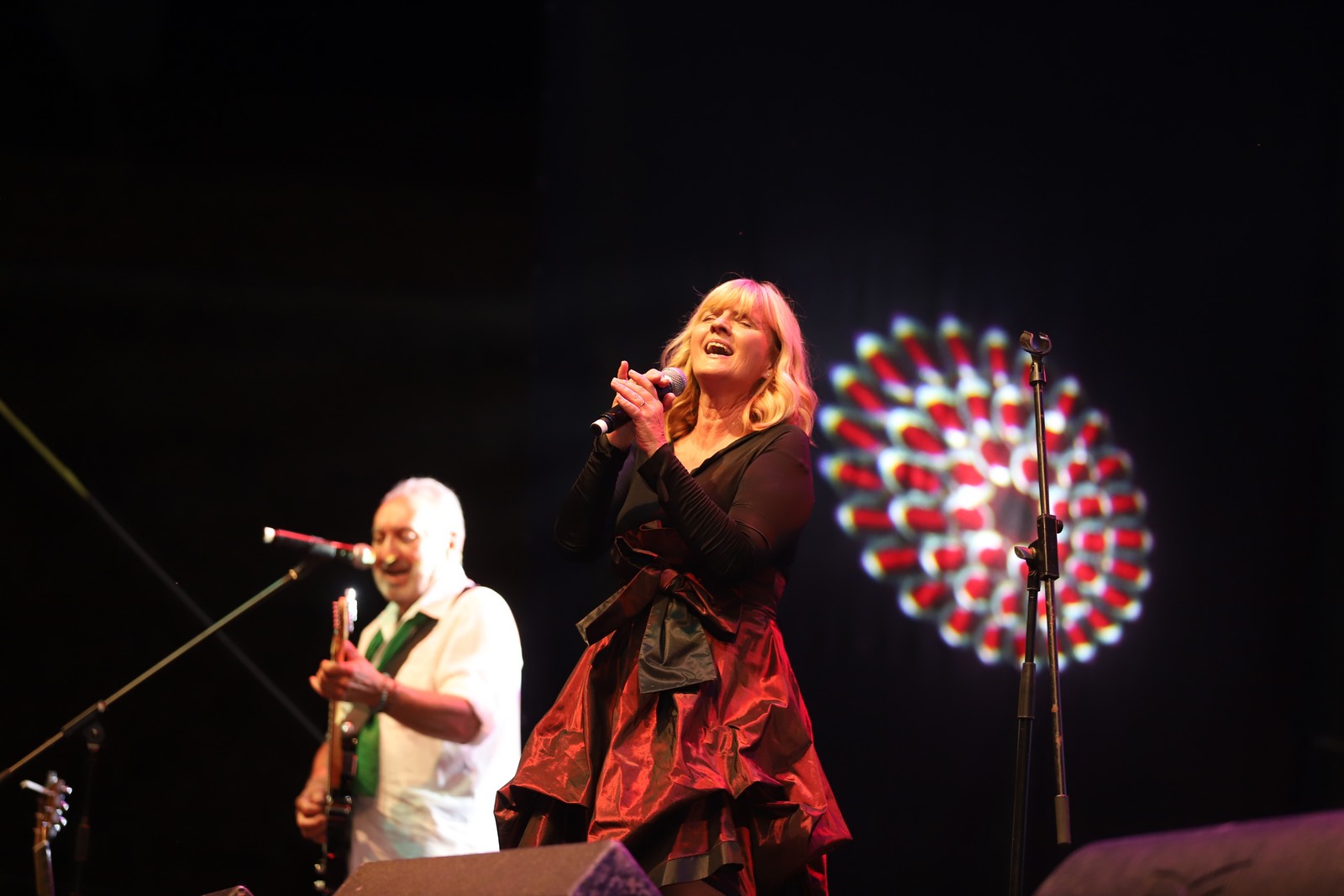 Kako je dobro vidjeti vas opet! Sanja, Marinko i Zec oduševili hitovima Novih Fosila