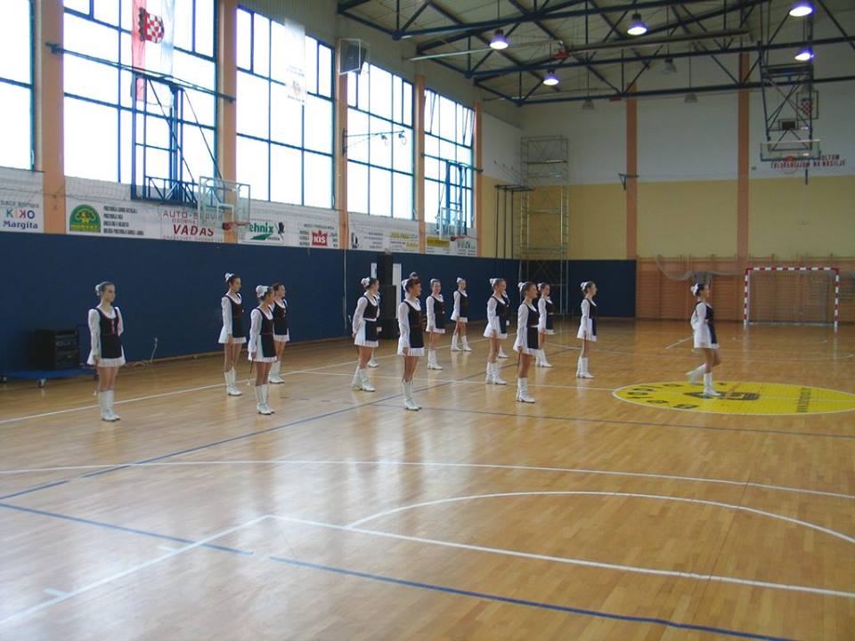 1065914210201783598990769697926