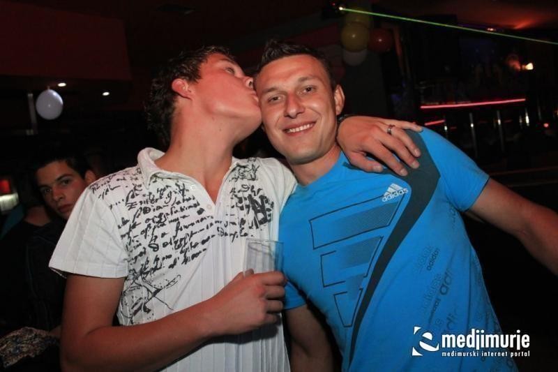 slika0070 Maraton (Subota, 8.10.2011) slika0070 Maraton (Subota, 8.10.2011)