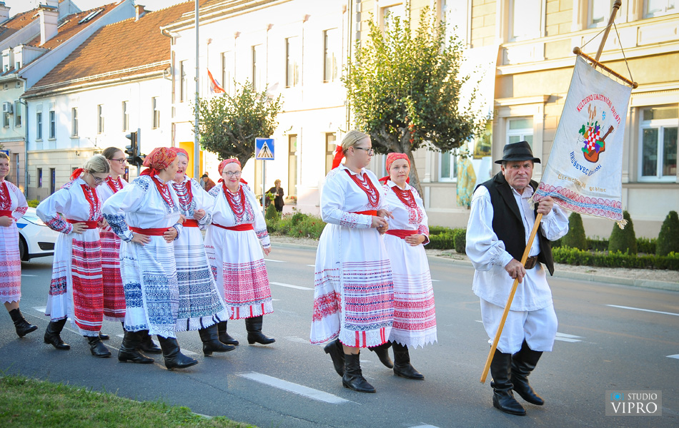 U Prelogu držani 26. Priločki folklorni susreti