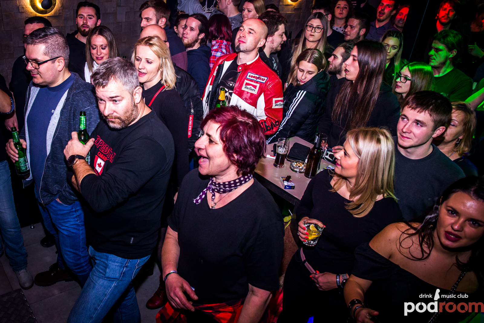 Crno Perje u Podroomu