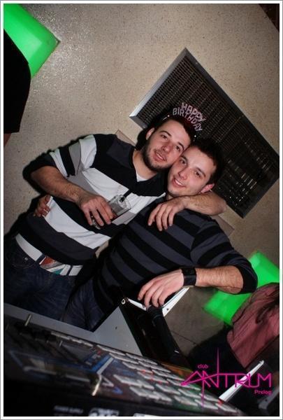 slika0024 Antrum (Subota, 16.2.2013 – notValentines party) slika0024 Antrum (Subota, 16.2.2013 – notValentines party)