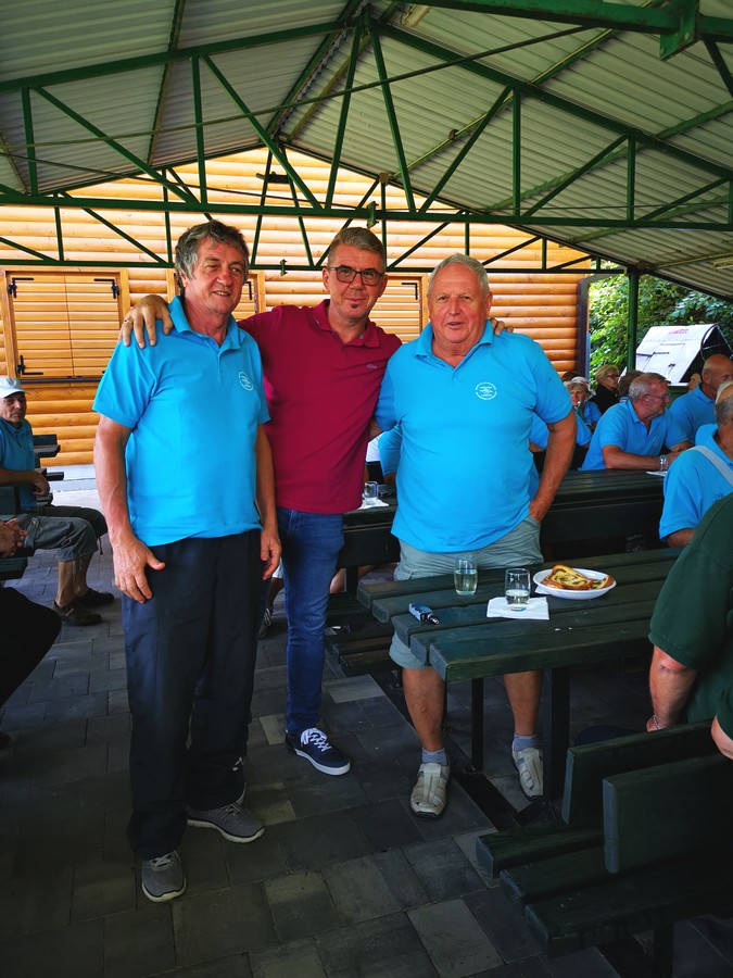 Druženje umirovljenika iz Murskog Središća i Lendave na Zalešću