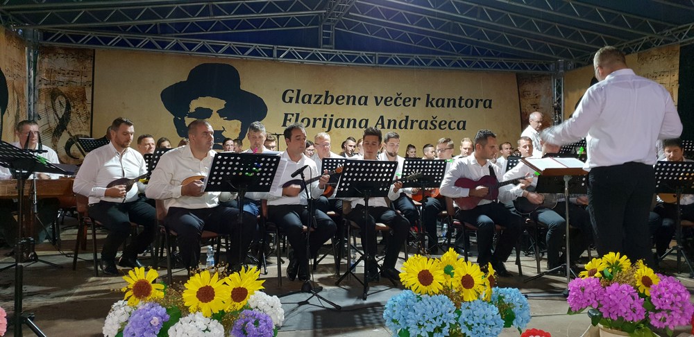 U Dekanovcu održana 5. Glazbena večer Florijana Andrašeca