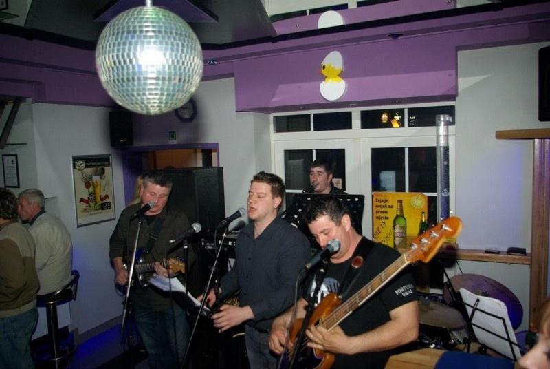 slika0009 Locco (Subota, 9.3.2013 – Fortuna band)