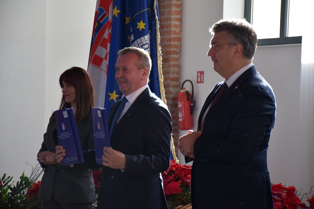 PLENKOVIĆ U MEĐIMURJU Dodijeljeni ugovori za izradu projekte dokumentacije, za ulaganje u poljoprivredu te projekt ‘Zaželi’