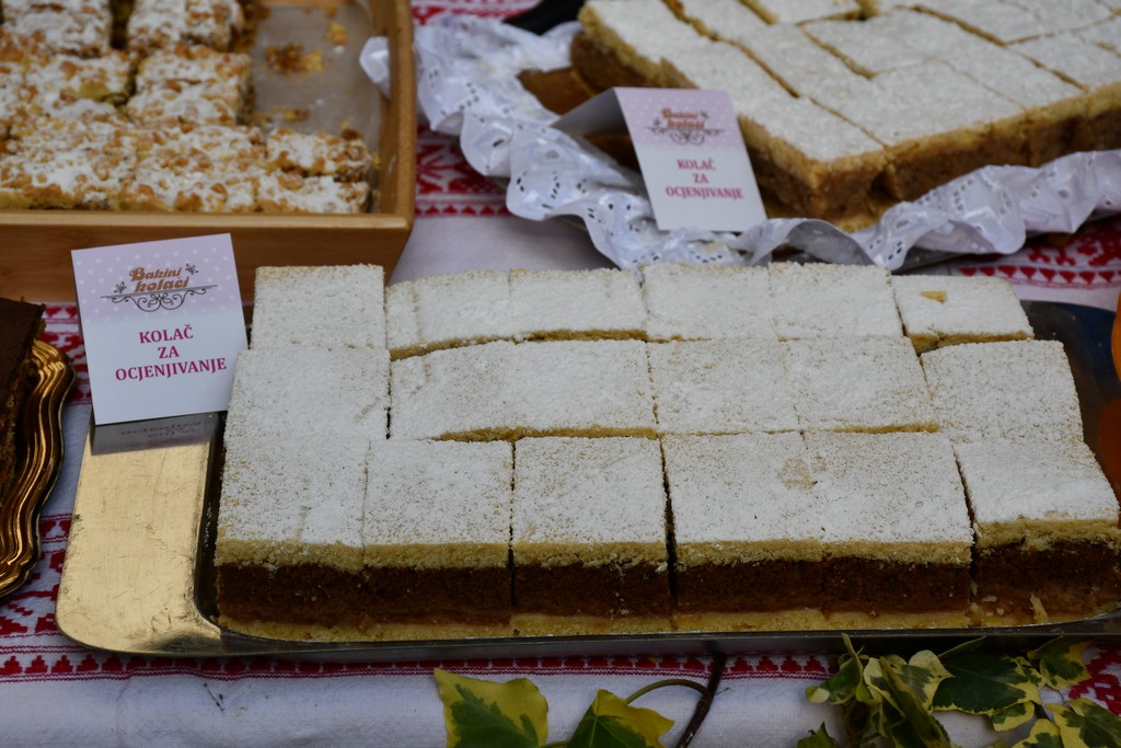 ‘BAKINI KOLAČI’ Najbolji kolač s jabukama pripremila je Natalija Munđar iz Križovca