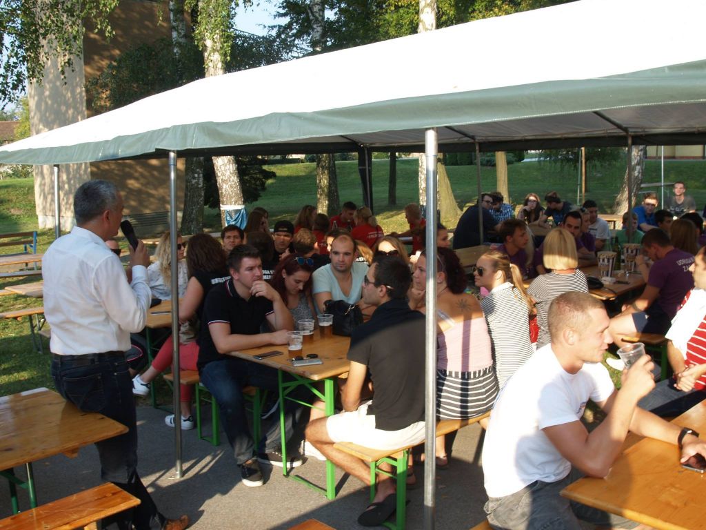 1410296917327213769817382135057