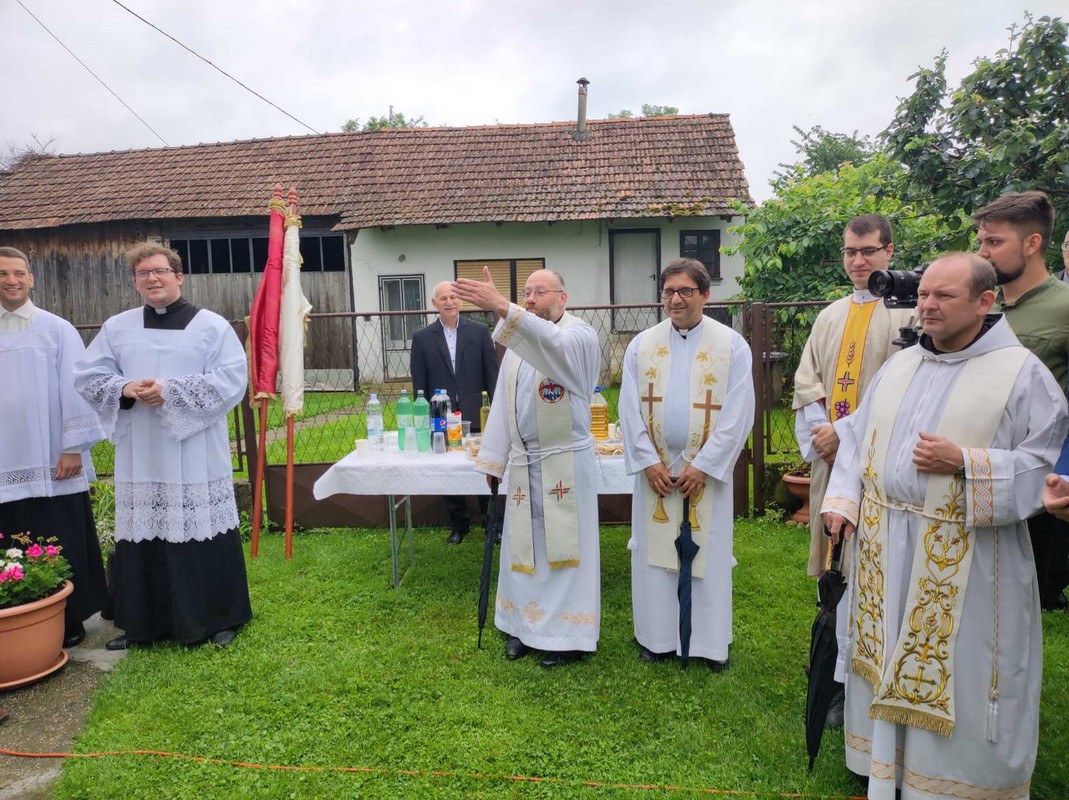 Mlada misa u Kotoribi