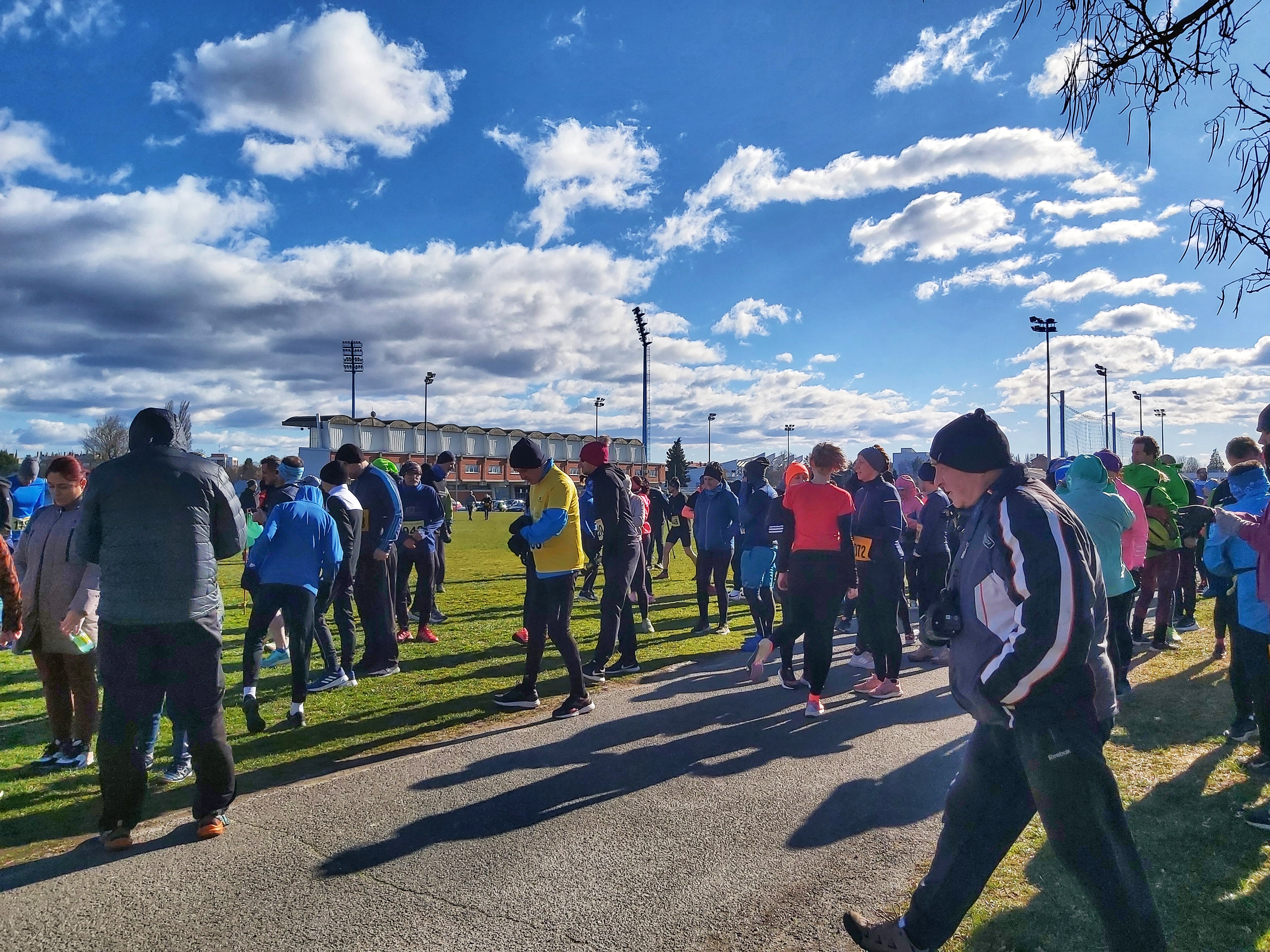 JEDANAESTO IZDANJE LIGE Unatoč jakom vjetru, dobro raspoloženje na prvom kolu Kros lige Globetka JEDANAESTO IZDANJE LIGE Unatoč jakom vjetru, dobro raspoloženje na prvom kolu Kros lige Globetka