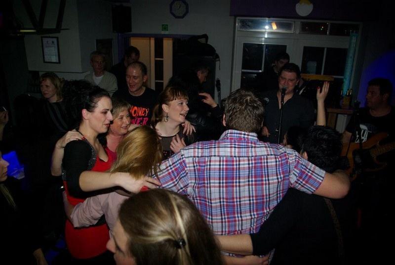 slika0053 Locco (Subota, 9.3.2013 – Fortuna band)