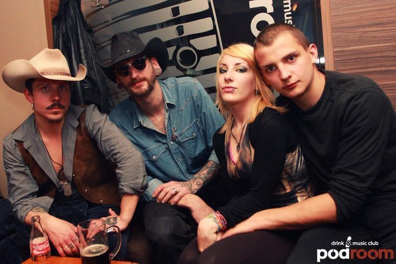 slika0016 Podroom (Srijeda, 25.4.2012) slika0016 Podroom (Srijeda, 25.4.2012)