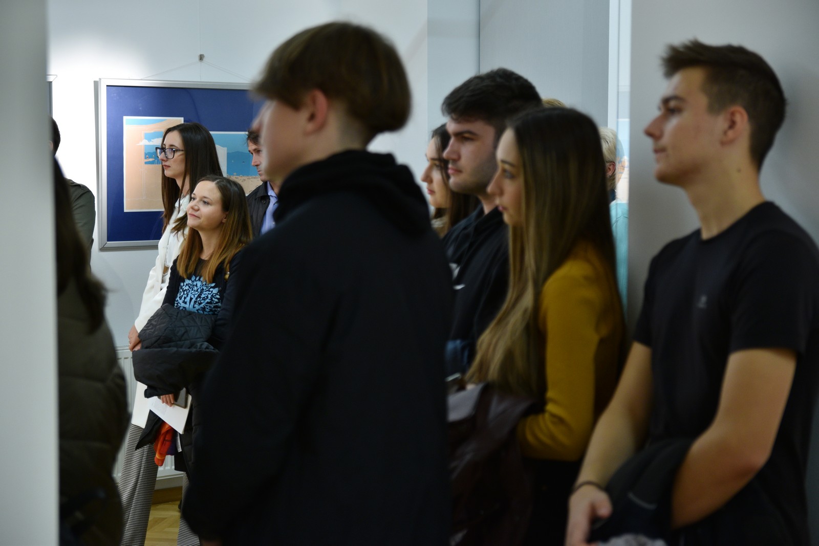 PRELOG Otvorena samostalna izložba ‘Godišnji’ akademske umjetnice Marine Ćorić