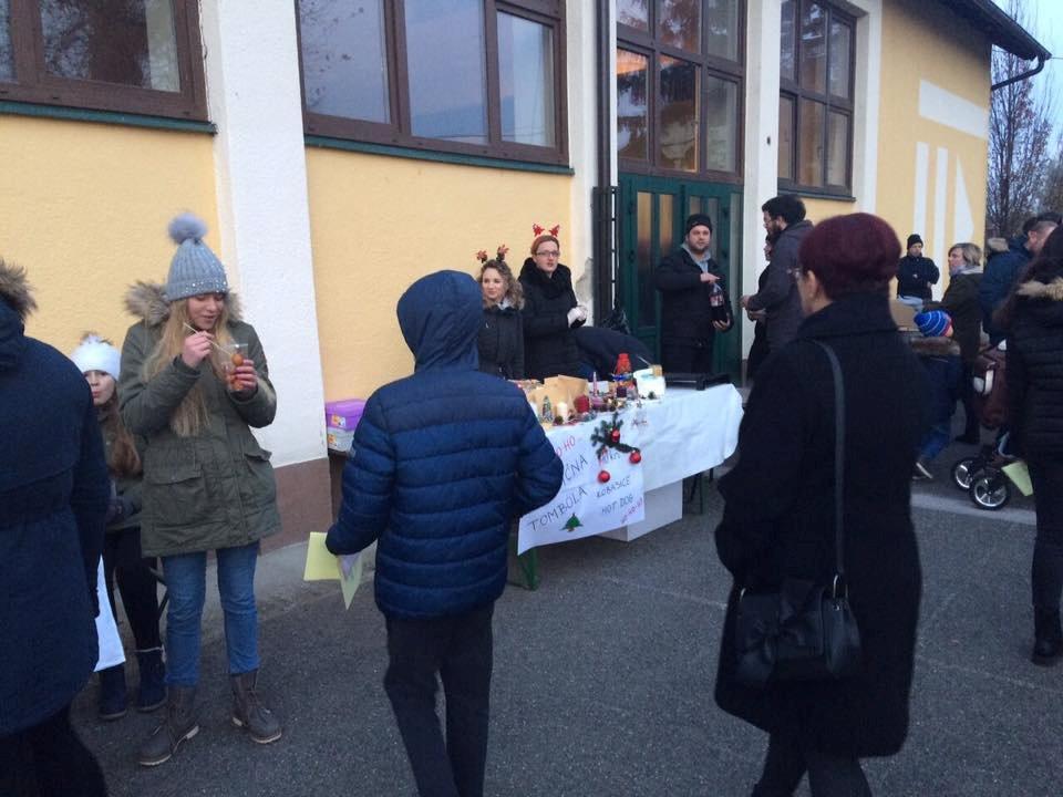 Zapaljena prva adventska svijeća u Svetoj Mariji