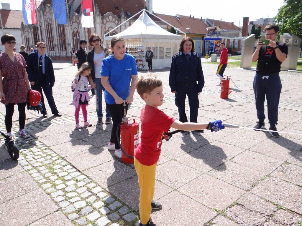 Vatrogasci na čakovečkom trgu