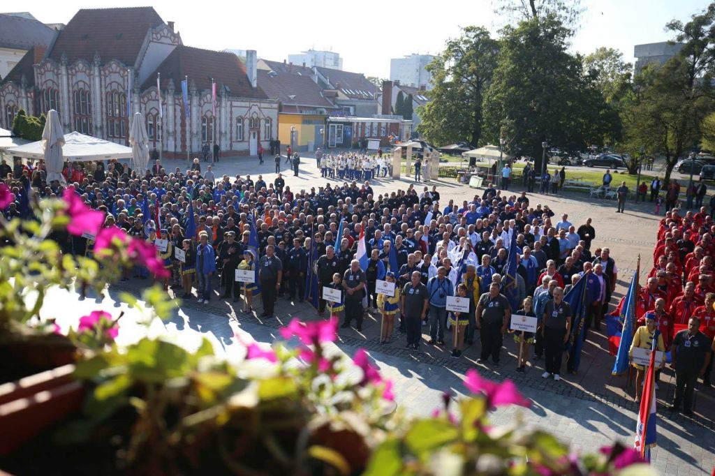 2193166310213070975586008548616