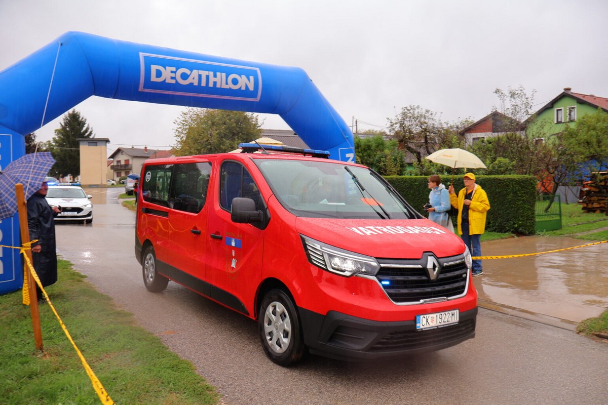 VESELO I SPORTSKI Utrkom ‘Z brega na breg’ krenulo obilježavanje 820. obljetnice Mihovljana