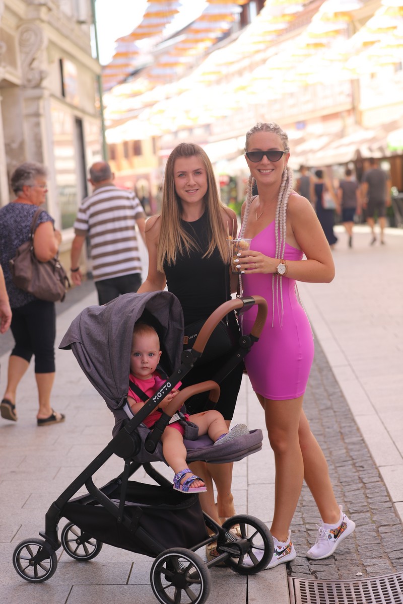 ĐIR PO GRADU I drugi dan Porcijunkulova privukao brojne Međimurce u centar Čakovca