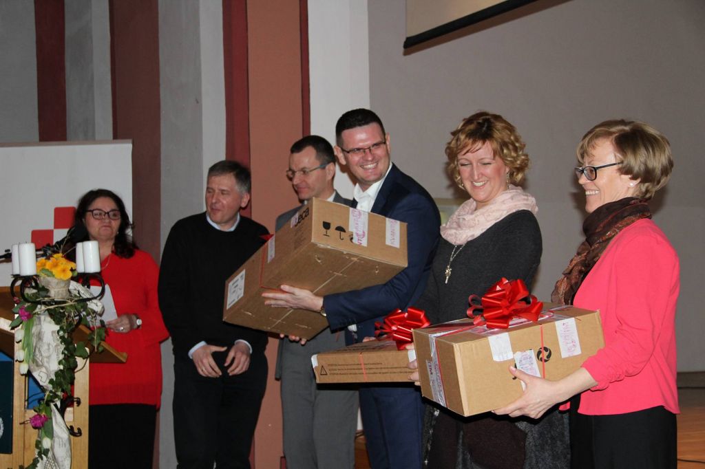 2940461810214619582500213115795