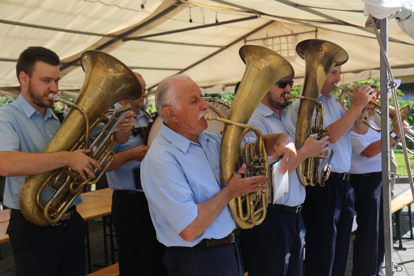 Mladen Cikač iz Gornjeg Hrašćana u Macincu služio mladu misu