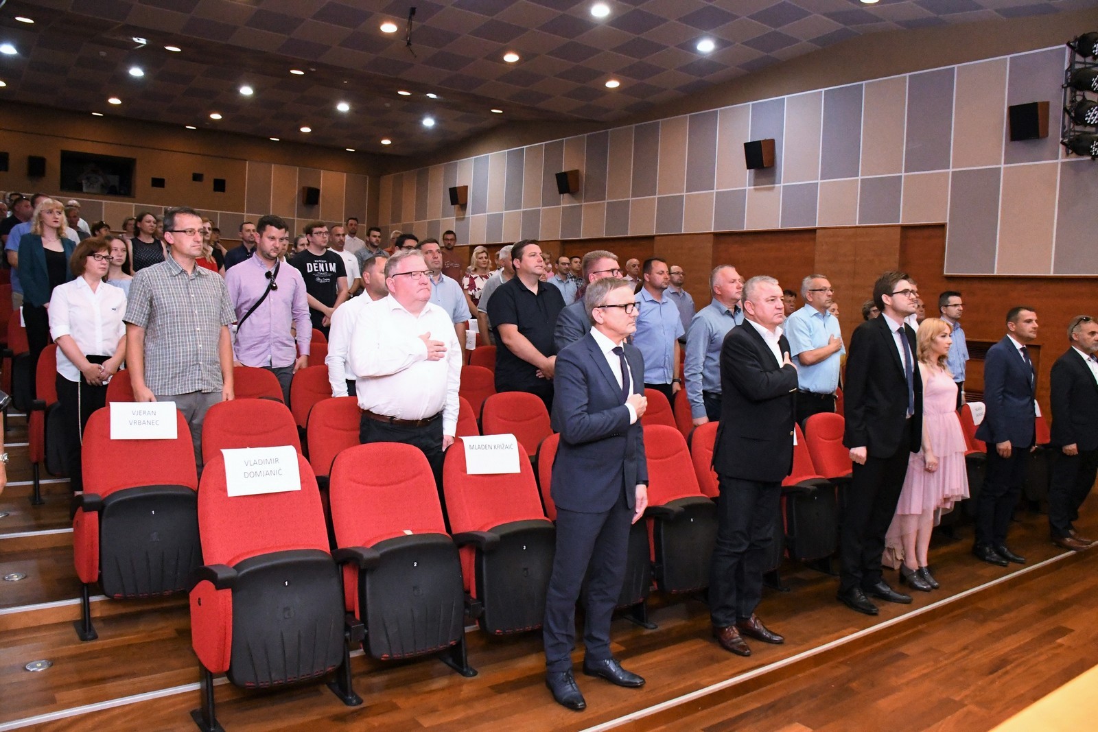 FOTO Svečana sjednica: Uz proslavu Dana općine Mala Subotica dodijeljene su zahvalnice i priznanja FOTO Svečana sjednica: Uz proslavu Dana općine Mala Subotica dodijeljene su zahvalnice i priznanja