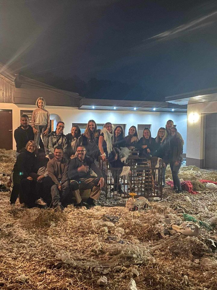 VELIKO POTEPANJE U IVANOVCU Žene se Maja Zadravec i Leo Sabol