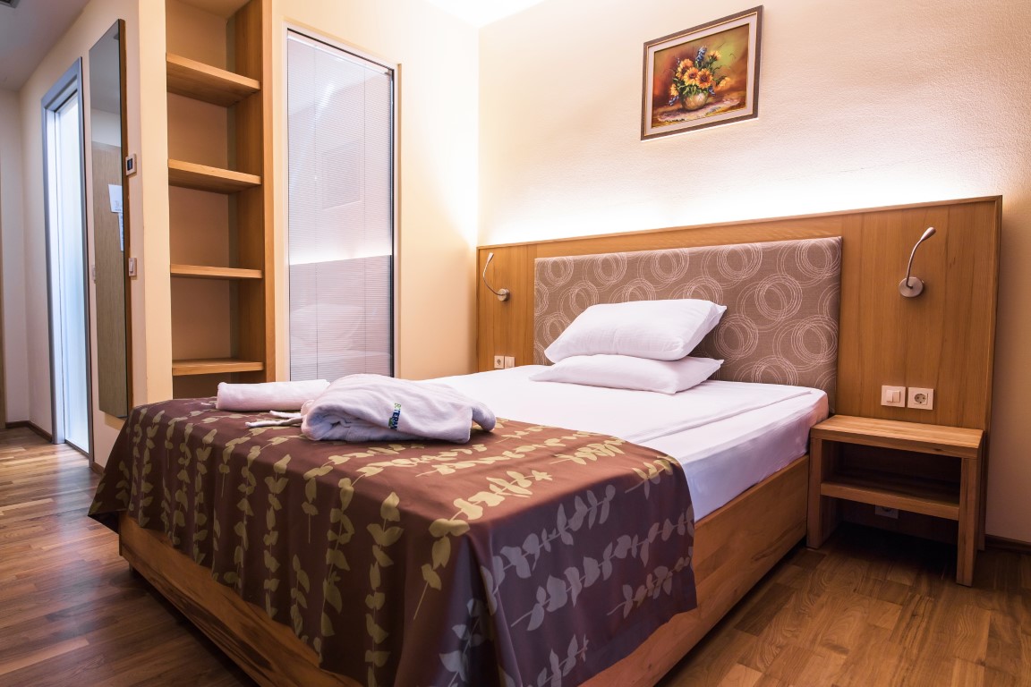 Image 5781919 (auto)