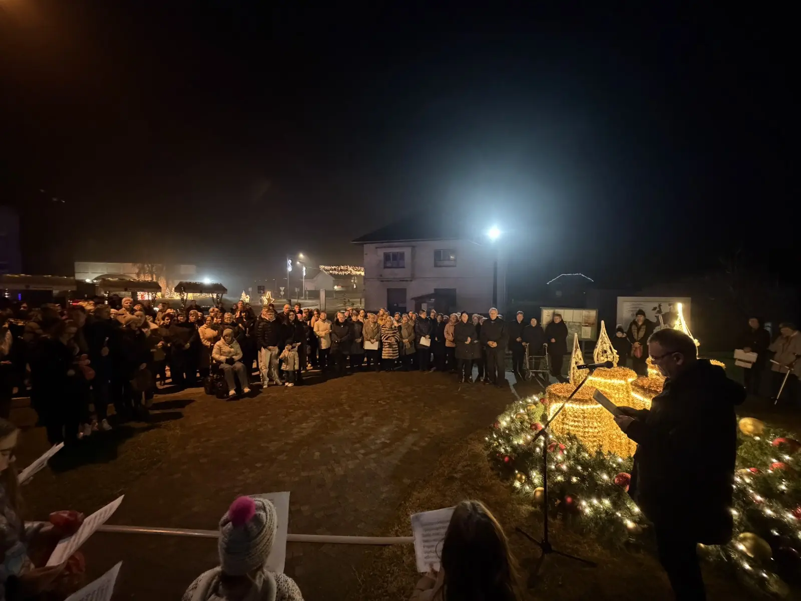 advent-2-svijaca-SVMNM-86 SVETI MARTIN NA MURI (3) advent-2-svijaca-SVMNM-86 SVETI MARTIN NA MURI (3)