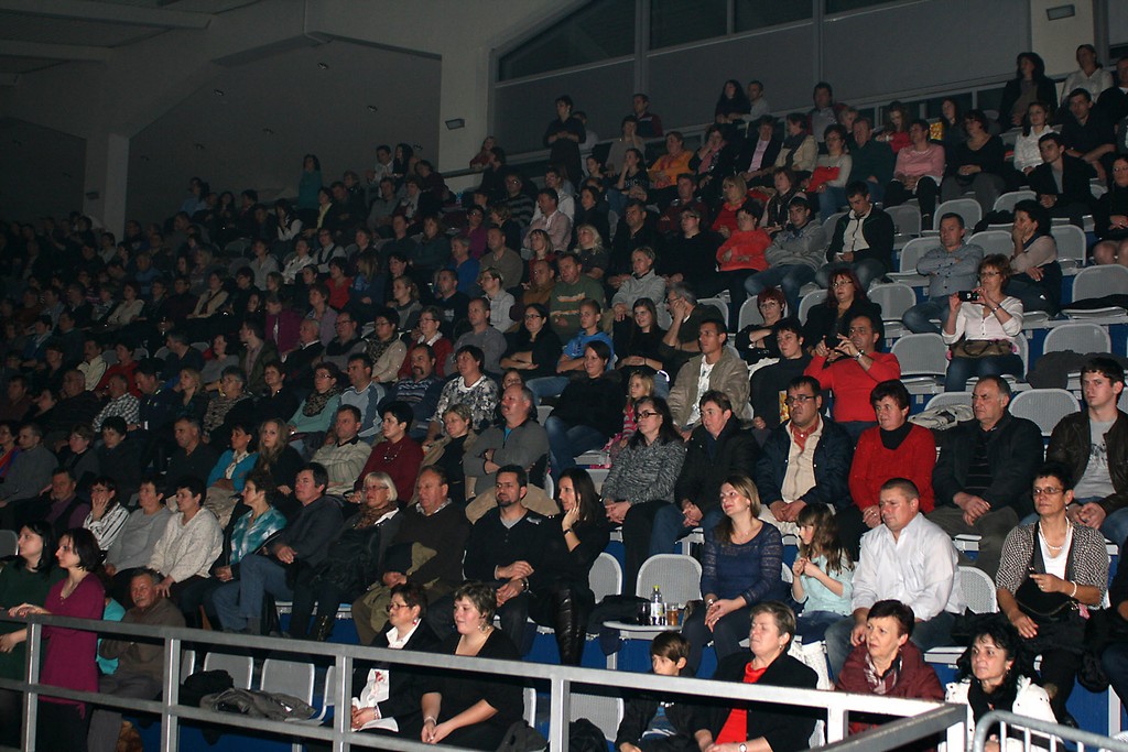 slika0036331921 Božićni koncert Radija 105 Selnica (Petak, 26.12.2014.)