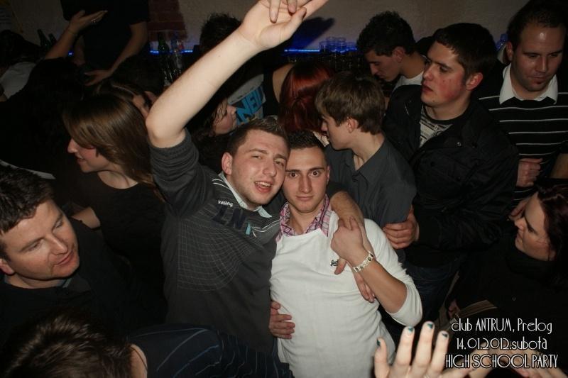 slika0071 Antrum (Subota, 14.1.2012) slika0071 Antrum (Subota, 14.1.2012)