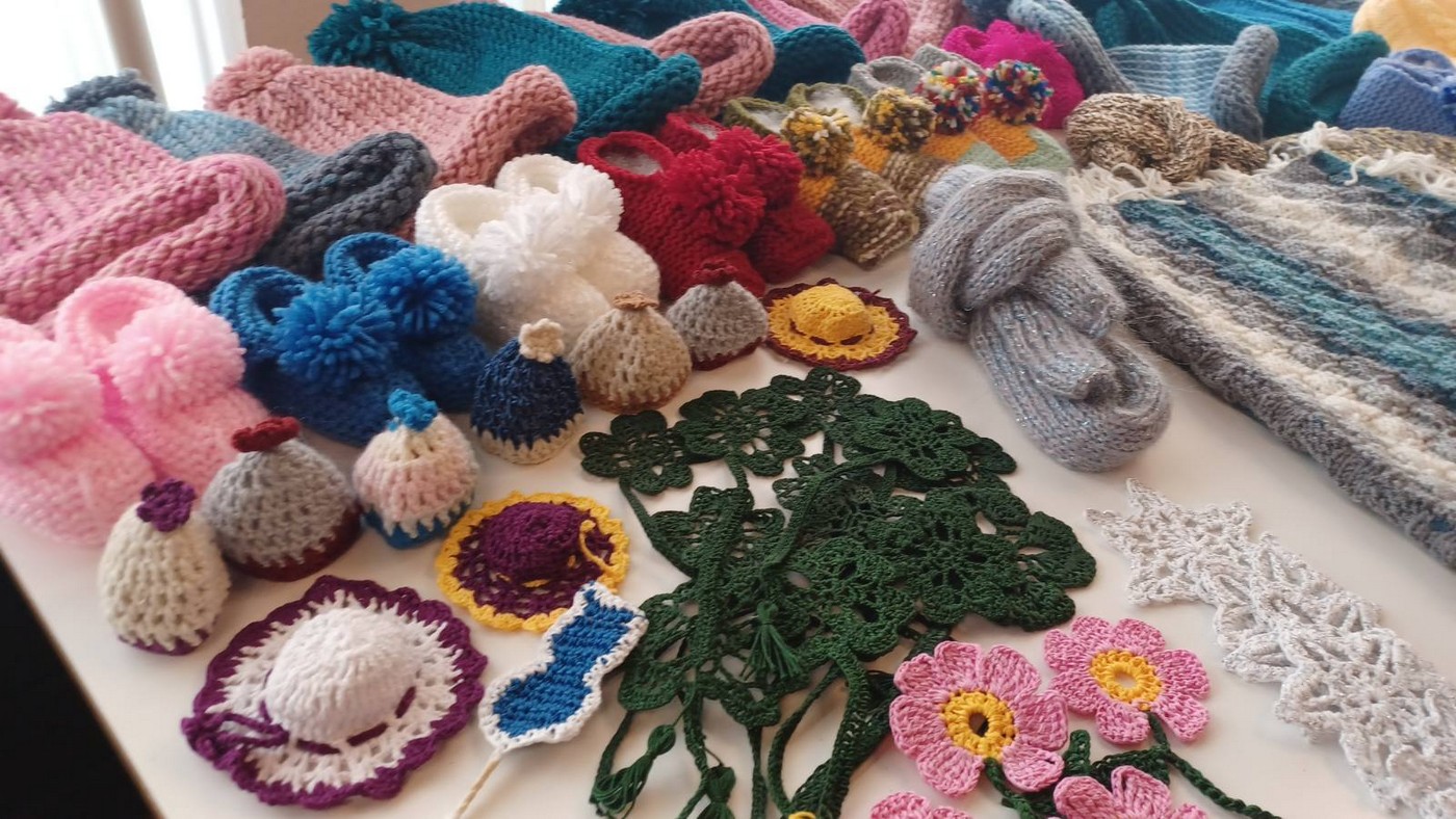 FOTO U tijeku je krasna Božićna izložba ručnih radova korisnika Doma za starije i nemoćne osobe u Čakovcu