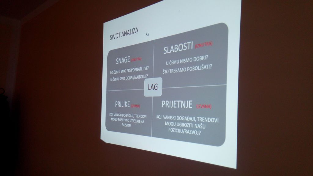 img20151216125629652840