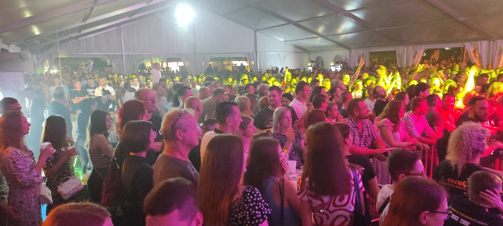 Opća opasnost hitovima oduševila mnogobrojnu publiku u Murskom Središću