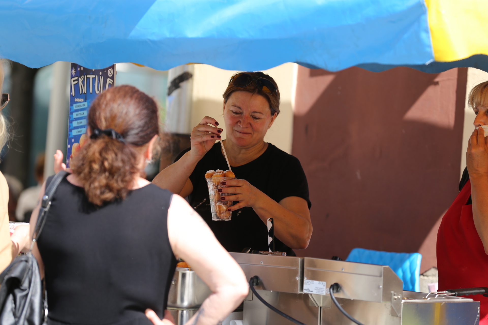 Festival cvijeća, jagoda i tradicije